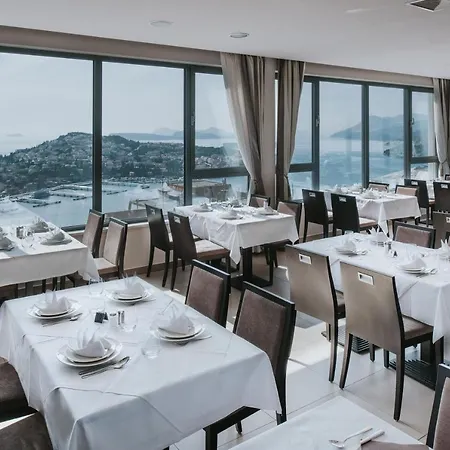 أدريا 4* دوبروفينك