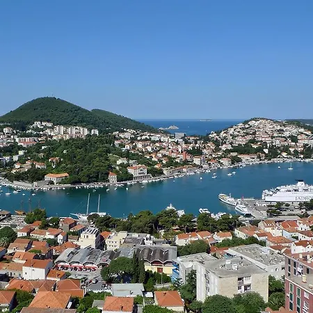 أدريا فندق دوبروفينك