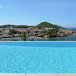 Ξενοδοχείο Adria