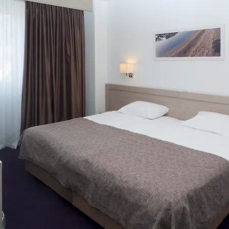 アドリア 4* ドゥブロブニク