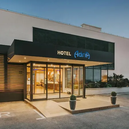 ホテル アドリア