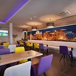 Adria Отель 4*