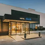Отель Adria