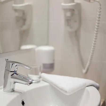 Adria Hotel