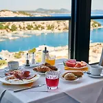 Hotel Adria 4*
