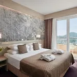 Adria Hotel