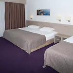 Ξενοδοχείο Adria 4*